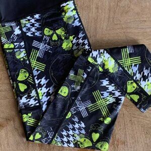 Constantly Varied Gear | CVG | Original Abstract Skulls | Capri Leggings